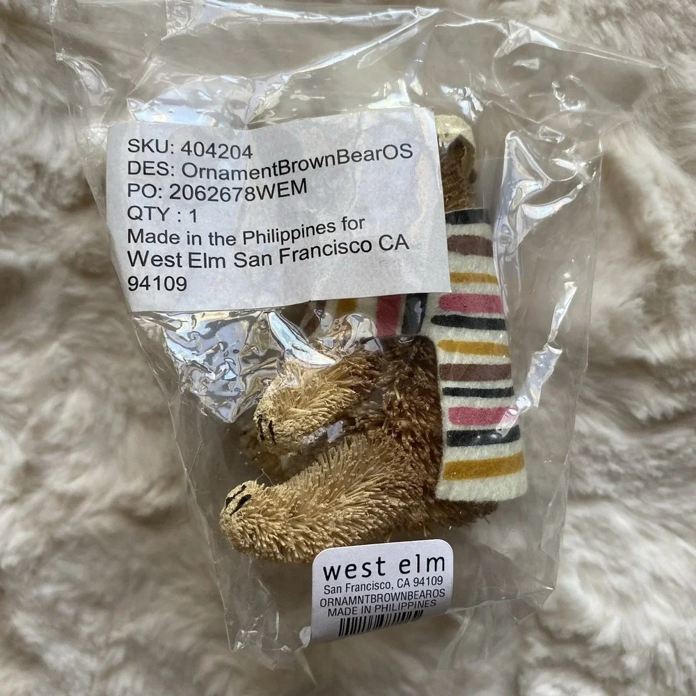 West Elm Bottle Brush Brown Bear Christmas Ornament Brand‎ New
